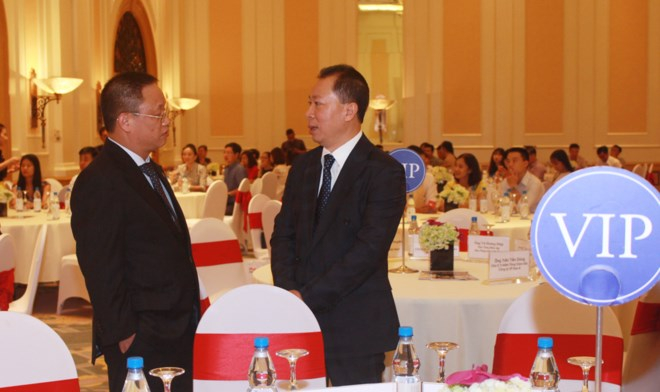 Lễ trao giải Cuộc thi 'Thượng t&ocirc;n ph&aacute;p luật, ph&aacute;t triển bền vững'