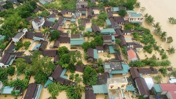 Trận lũ lịch sử vừa qua đ&atilde; nhấn ch&igrave;m h&agrave;ng ngh&igrave;n ng&ocirc;i nh&agrave; ở Thanh H&oacute;a.