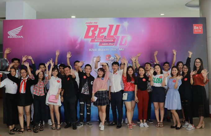 C&aacute;c th&iacute; sinh h&agrave;o hứng tham gia chương tr&igrave;nh sơ tuyển. Ảnh: BTC.