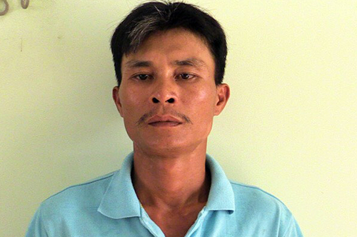 Kẻ trốn truy n&atilde; bị bắt giữ. (Ảnh: b&aacute;o Vnexpress)