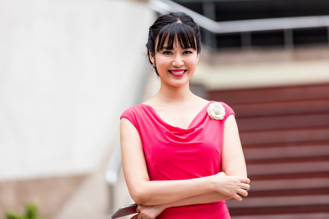 Hoa hậu Thu Thủy vẫn đẹp khi tuổi đ&atilde; ngo&agrave;i 40.