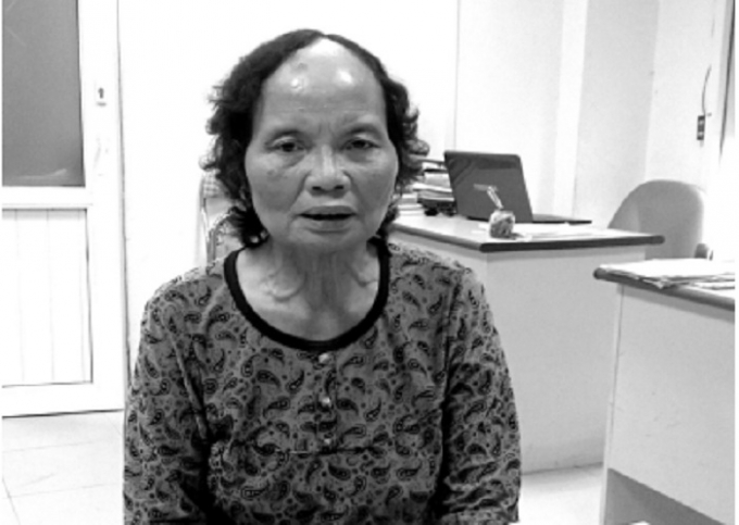 B&agrave; Nguyễn Thị Minh Khai tr&igrave;nh b&agrave;y sự việc tại B&aacute;o Ph&aacute;p luật Việt Nam.