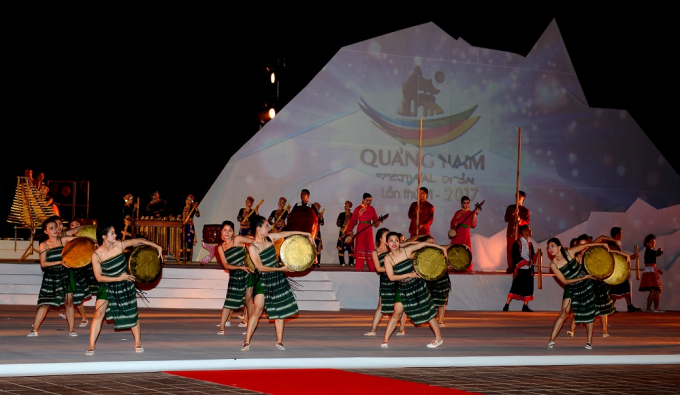 Nhiều tour tham quan, du lịch t&igrave;m hiểu văn hóa và con người địa phương d&agrave;nh cho c&aacute;c đại biểu tham dự Hội nghị Bộ trưởng T&agrave;i ch&iacute;nh APEC 2017 tại Hội An, tỉnh Quảng Nam.