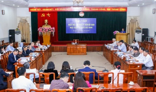 Quang cảnh tọa đ&agrave;m. (Ảnh:TH)