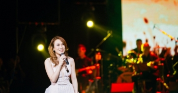 Mỹ Tâm xúc động trong lần đầu tiên thể hiện ca khúc triệu view "Đừng hỏi em"