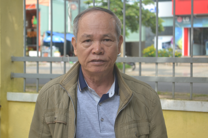 &Ocirc;ng Nguyễn Thế H&ugrave;ng, bị đơn trong vụ &aacute;n tranh chấp mua b&aacute;n c&agrave; ph&ecirc;.