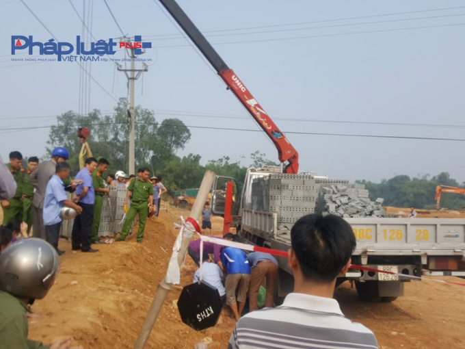 Hiện trường vụ tai nạn. (Ảnh Tiến Vũ)