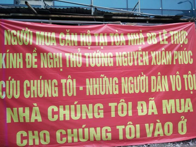 Một trong những lời khẩn cầu của cư d&acirc;n 8B L&ecirc; Trực.&nbsp;Ảnh: Mai Thu