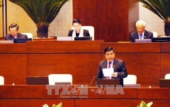 Kỳ họp thứ 4, Quốc hội khóa XIV: Thảo luận về dự án Luật Quy hoạch