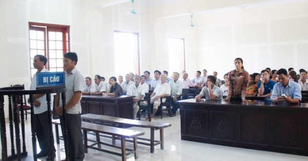 Vụ công an nhận tiền "bồi dưỡng" ở Diễn Châu, Nghệ An: Hai dòng họ gửi đơn kêu oan