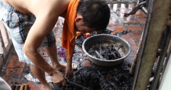 Cháy lớn trên đường Mạc Thị Bưởi, khói bay ngập trời