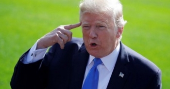 Ông Trump úp mở chuyện thăm khu phi quân sự Triều Tiên