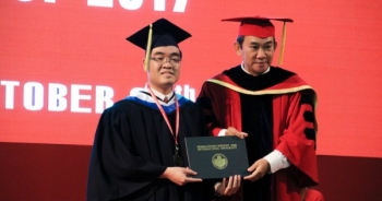 Thủ khoa đại học 22 tuổi có 5 bài báo quốc tế