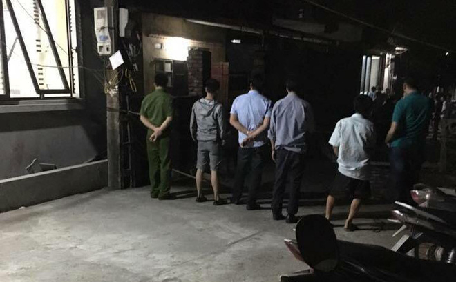 Hiện trường &aacute;n mạng kinh ho&agrave;ng.