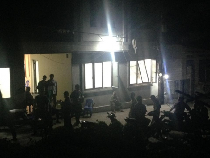 Ngay sau khi xảy ra sự việc tr&ecirc;n, lực lượng chức năng nhanh ch&oacute;ng c&oacute; mặt ở hiện trường để điều tra nguy&ecirc;n nh&acirc;n.