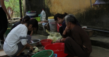 Gắn kết yêu thương tại trại phong Đá Bạc