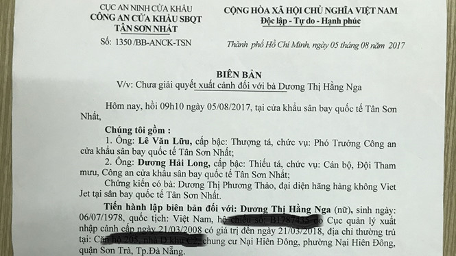 Ng&agrave;y 5.8, nh&agrave; b&aacute;o Dương Hằng Nga bị ngăn xuất cảnh tại s&acirc;n bay T&acirc;n Sơn Nhất.