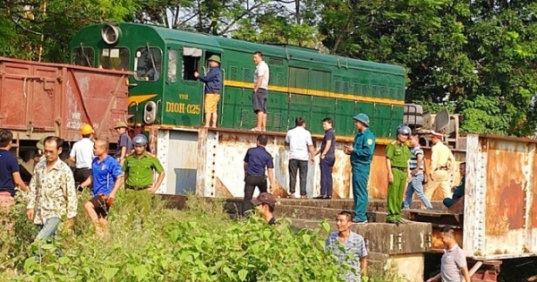 Vụ tai nạn tàu hỏa và xe tải: Tiếp nhận 5 bệnh nhân nhập viện