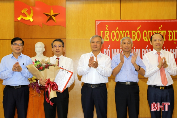 Nh&acirc;n sự mới 14 địa phương