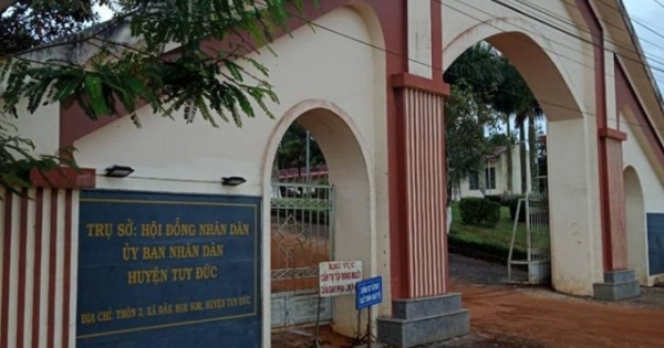Đăk Nông: Chủ tịch huyện Tuy Đức bị tạm đình chỉ công tác vì nợ số tiền lớn