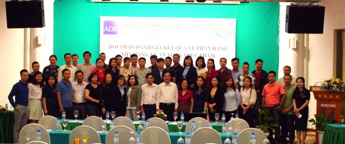 Quảng Ninh: N&acirc;ng cao năng lực quản l&yacute; ATTP trong thương mại tiểu v&ugrave;ng M&ecirc; C&ocirc;ng