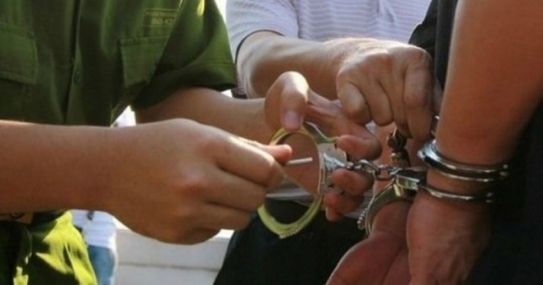 Đắk Lắk: Bắt đối tượng giả danh CSGT chiếm đoạt tiền của các nhà xe