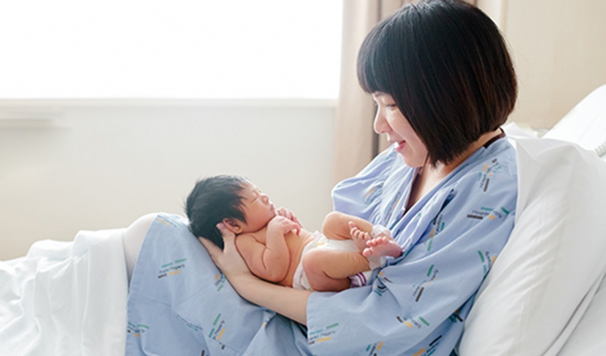 Sau khi sinh vẫn được nghỉ dưỡng nếu sức khoẻ chưa ho&agrave;n to&agrave;n hồi phục (Ảnh minh hoạ).