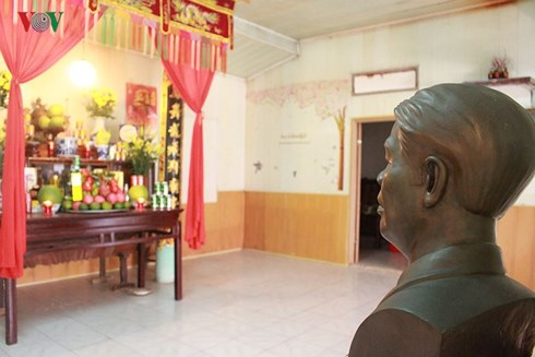 C&ocirc;ng t&aacute;c chuẩn bị cho lễ Quốc tang v&agrave; lễ an t&aacute;ng nguy&ecirc;n Tổng B&iacute; thư Đỗ Mười được triển khai gấp r&uacute;t tại qu&ecirc; nh&agrave; x&atilde; Đ&ocirc;ng Mỹ (Thanh Tr&igrave;, H&agrave; Nội)