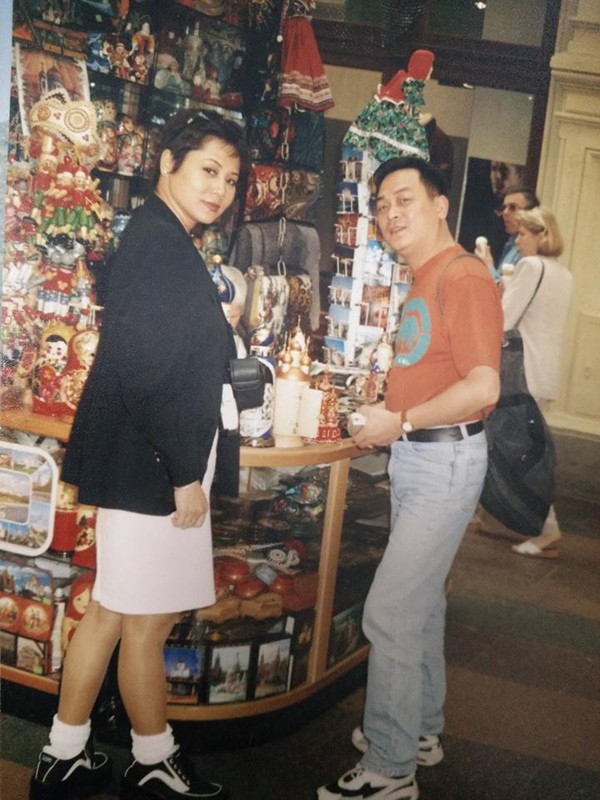 NSƯT Minh Hằng v&agrave; NSND Anh T&uacute; từng c&oacute; rất nhiều kỷ niệm đ&aacute;ng nhớ với nhau khi c&ograve;n hoạt động nghệ thuật dưới