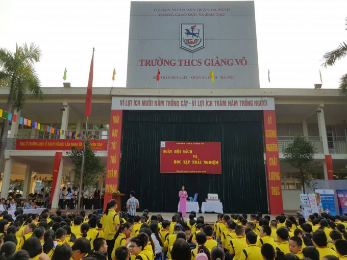 Th&agrave;y v&agrave; tr&ograve; Trường THCS Giảng V&otilde; tưng bừng tổ chức