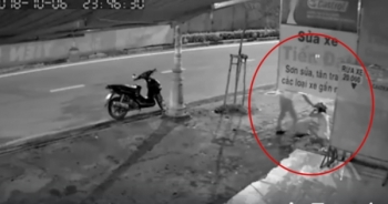 Phẫn nộ với clip nam thanh niên đấm túi bụi người phụ nữ trên vỉa hè