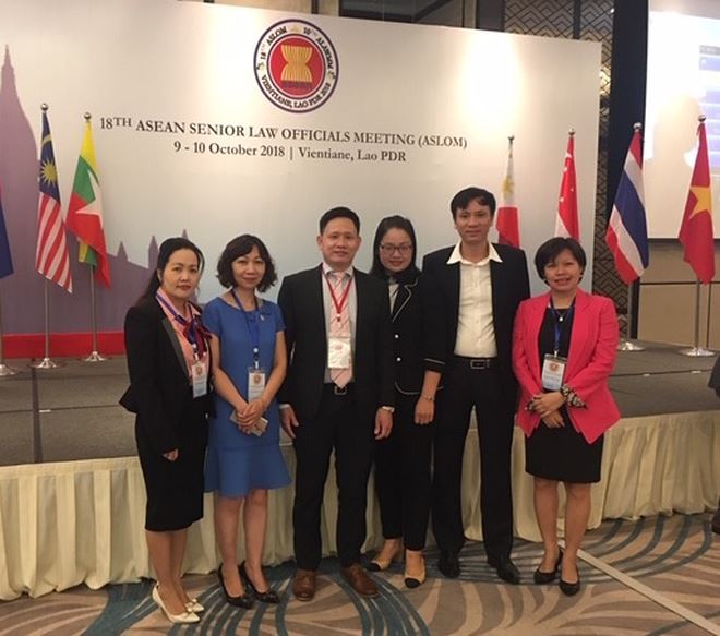 Đo&agrave;n Việt Nam gồm đại diện li&ecirc;n ng&agrave;nh Bộ Tư ph&aacute;p, Bộ C&ocirc;ng an, Viện Kiểm s&aacute;t nh&acirc;n d&acirc;n tối cao, To&agrave; &aacute;n nh&acirc;n d&acirc;n tối cao.