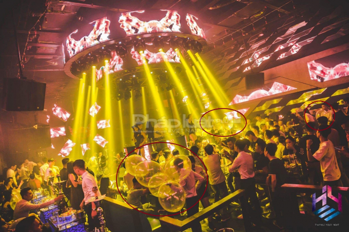 Một hoạt động kinh doanh b&oacute;ng cười trong qu&aacute;n bar Hey Club địa chỉ 57 Cửa Nam.