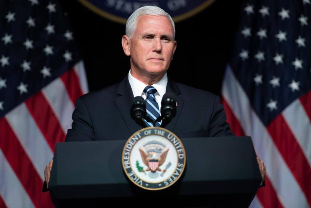 Ph&oacute; Tổng thống Mỹ Mike Pence (Ảnh: Reuters)