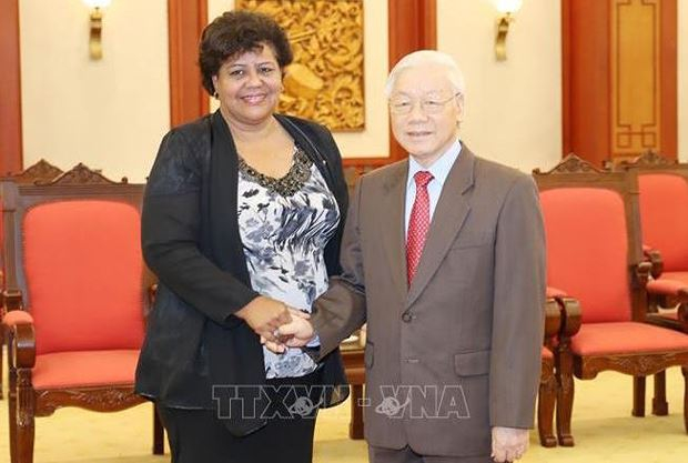 Tổng B&iacute; thư Nguyễn Ph&uacute; Trọng tiếp đồng ch&iacute; Olga Lidia Tapia Iglesia. Ảnh: TTXVN.