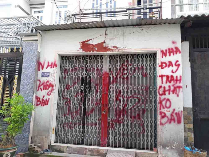 Một trong những c&aacute;ch thức m&agrave; giang hồ đ&ograve;i nợ thu&ecirc;