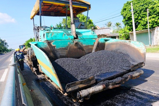 Sau khi nắng, chủ đầu tư ra qu&acirc;n