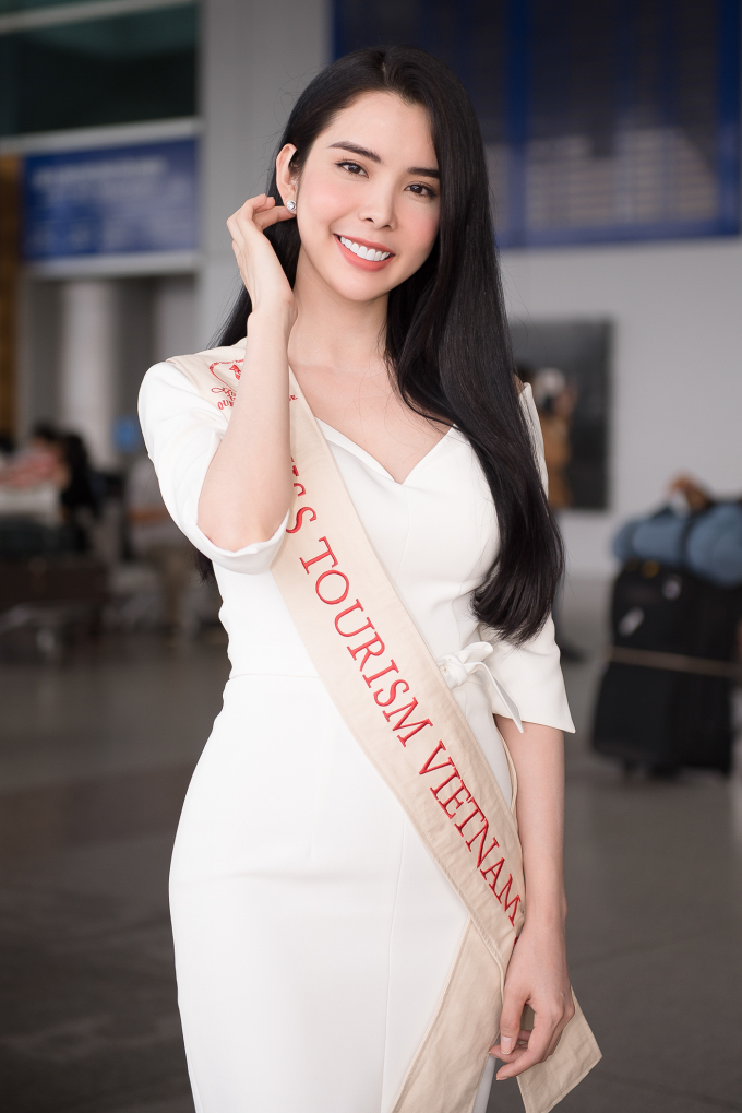 Huỳnh Vy ch&iacute;nh thức l&ecirc;n đường tham dự Miss Tourism Queen Worldwide 2018