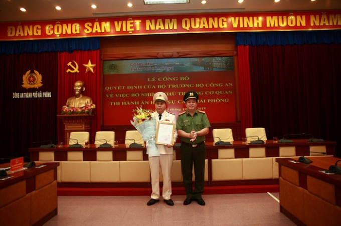 Kiện to&agrave;n tổ chức, nh&acirc;n sự 6 tỉnh th&agrave;nh