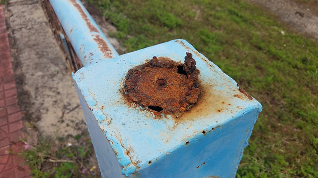 Những vật c&oacute; thể lấy đi đều bị kẻ gian lấy dần.