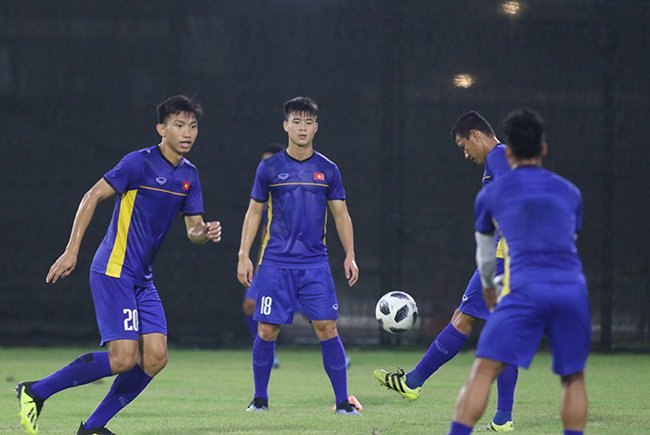 Nỗi lo lớn nhất của tuyển Việt Nam trong chuyến tập huấn tại H&agrave;n Quốc l&agrave; qu&acirc;n xanh kh&ocirc;ng bung hết sức mạnh trong c&aacute;c trận giao hữu