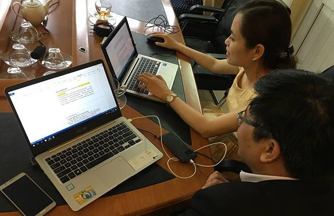 'Hiểu luật để sống đ&uacute;ng, sống hạnh ph&uacute;c'