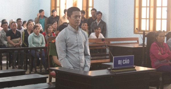 Gia Lai: Đem dao đi giải quyết mâu thuẫn bị đâm tử vong