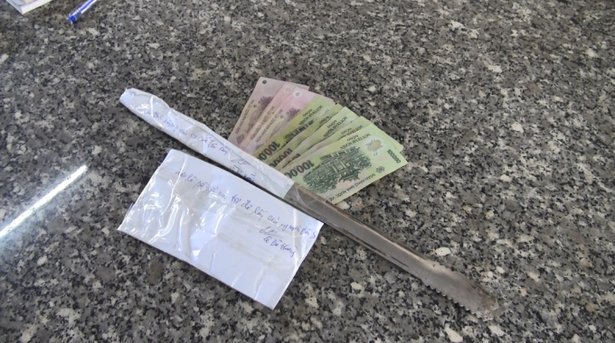 Tang vật cơ quan c&ocirc;ng an thu giữ