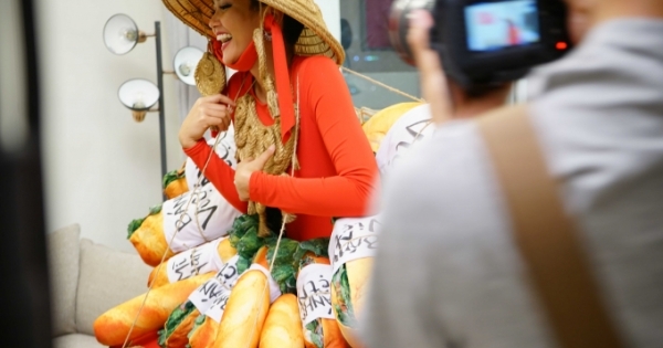 Ngỡ ngàng khi Hoa hậu H