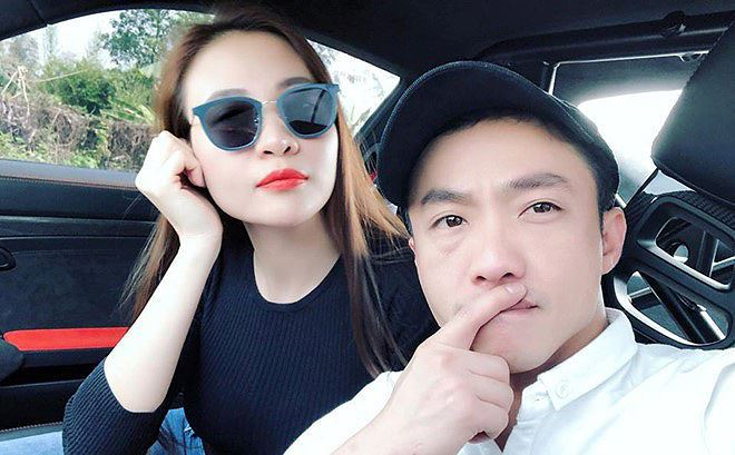 Cả hai c&ocirc;ng khai chuyện t&igrave;nh cảm được hơn 1 năm.