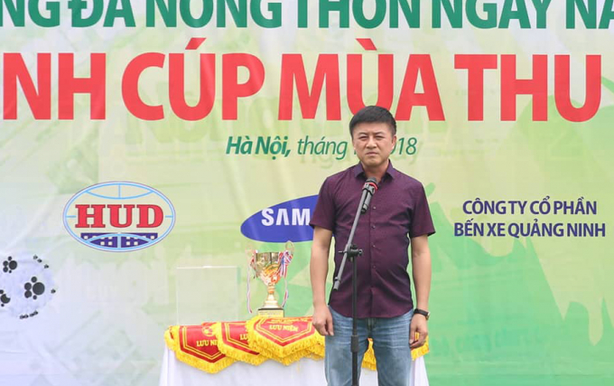 &Ocirc;ng Phan Huy H&agrave; - Ph&oacute; Tổng bi&ecirc;n tập b&aacute;o NTNN/D&acirc;n Việt - Trưởng Ban tổ chức giải ph&aacute;t biểu khai mạc. Ảnh: T&ugrave;ng Đo&agrave;n