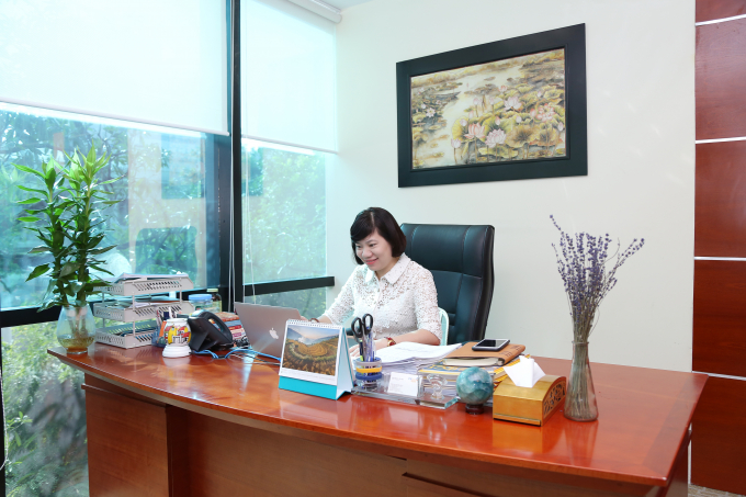 B&agrave; Nguyễn Thị Nga (PVcomBank) đang l&agrave;m việc tại H&agrave; Nội s&aacute;ng ng&agrave;y 22/10/2018.