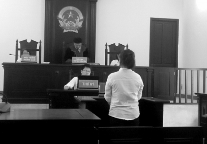 Bị c&aacute;o bị tuy&ecirc;n phạt 9 năm t&ugrave;.