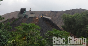 Công ty CP Khai thác khoáng sản Bắc Giang đổ thải trái phép